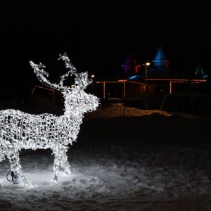 Nova Skyland hotellin jouluvalot Rovaniemi